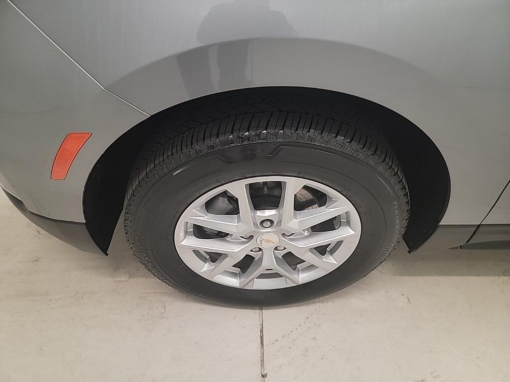 Used 2024 Chevrolet Equinox LT with VIN 3GNAXUEG8RL107303 for sale in Cedarburg, WI