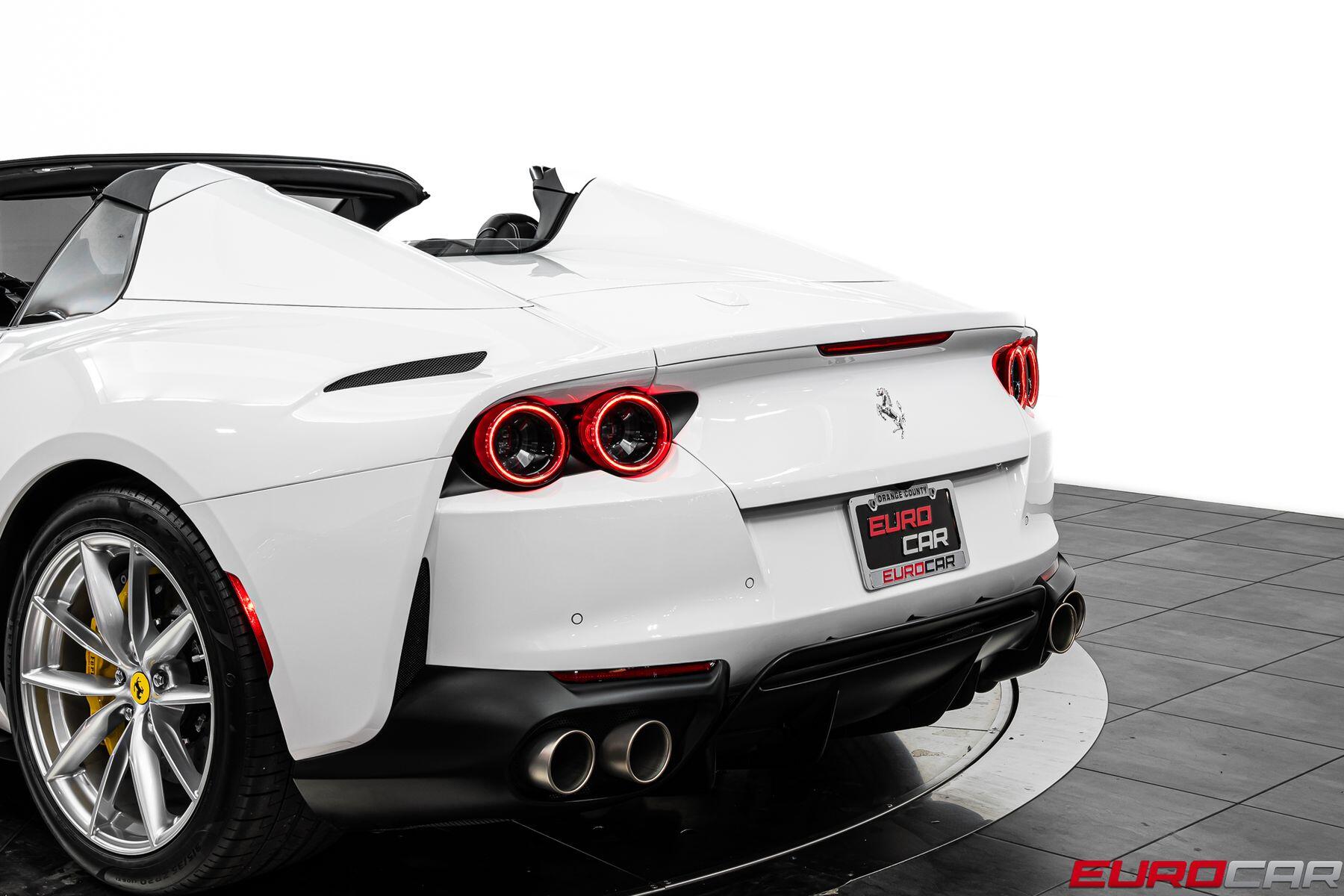 2022 Ferrari 812 GTS *CARBON STEERING WHEEL * FRONT LIFT*Image 19