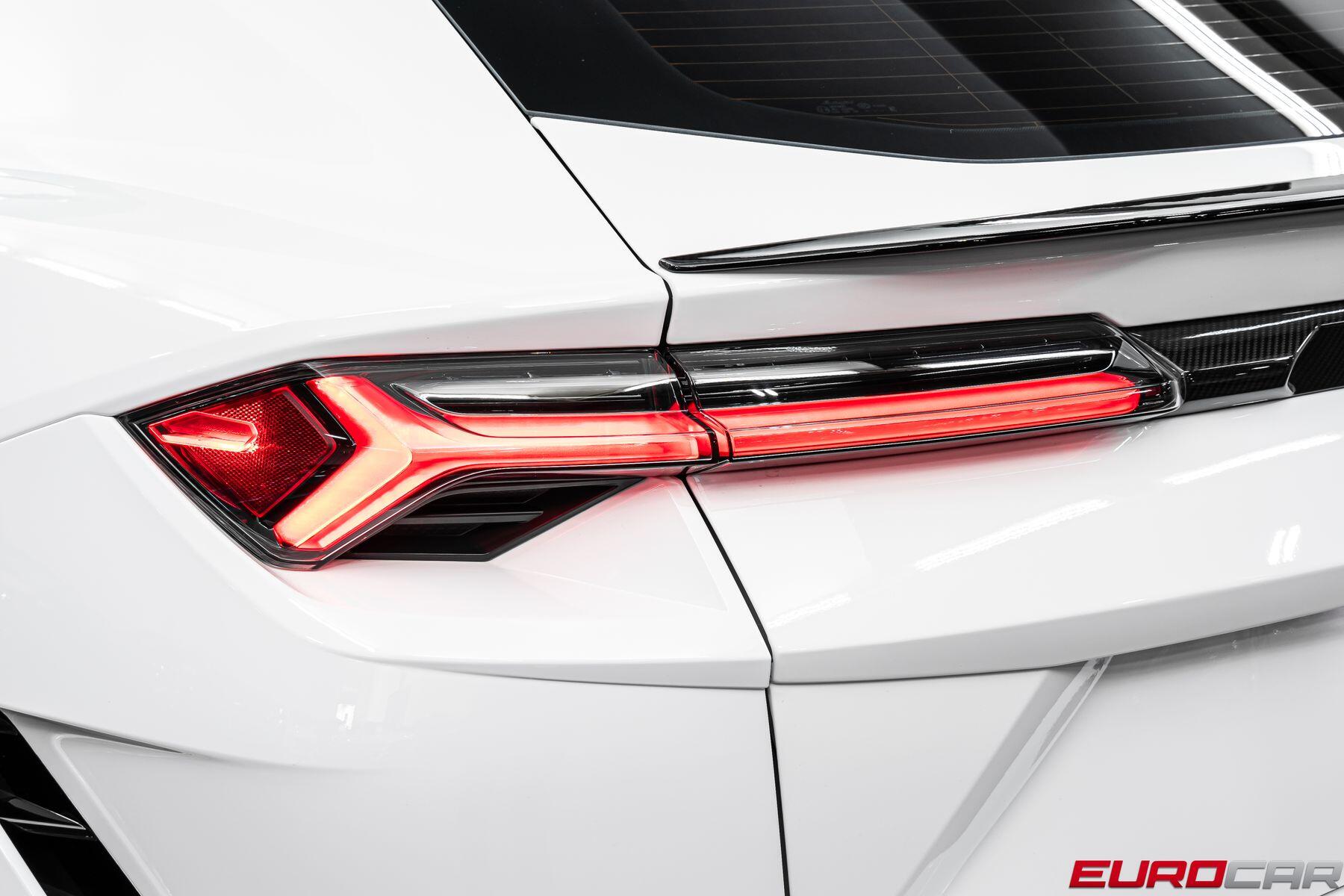 2024 Lamborghini Urus Performante *HUGE CARBON FIBER OPTIONS*Image 27
