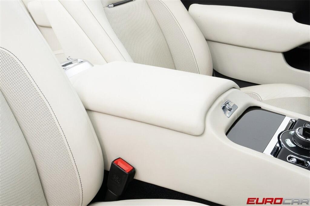 Used 2018 Rolls-Royce Dawn *BESPOKE INTERIOR * IMMACULATE CONDITION*Image 37