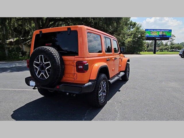 2025 Jeep Wrangler 4-Door Sahara - Photo 31