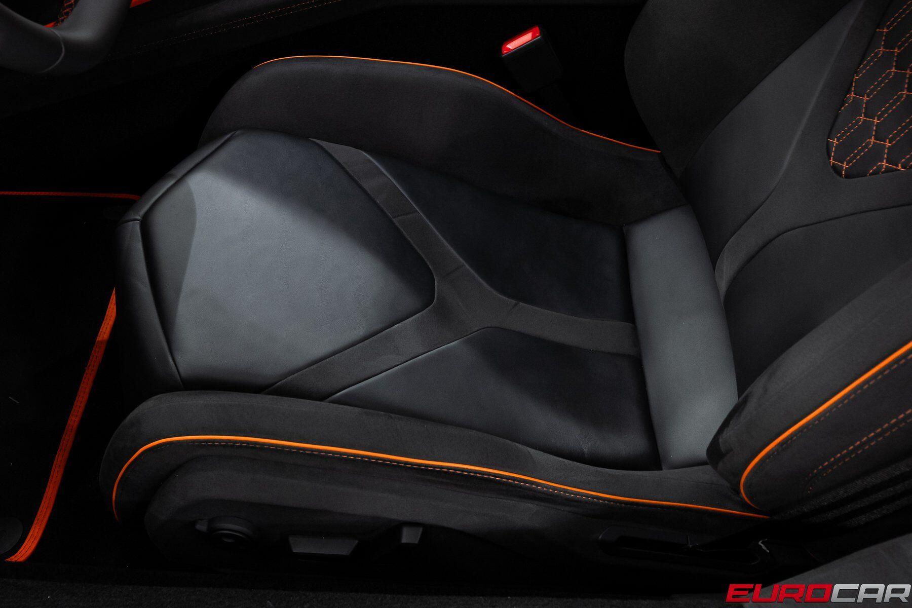 2025 Lamborghini Revuelto *PASSENGER DISPLAY * FULL PPF*Image 43