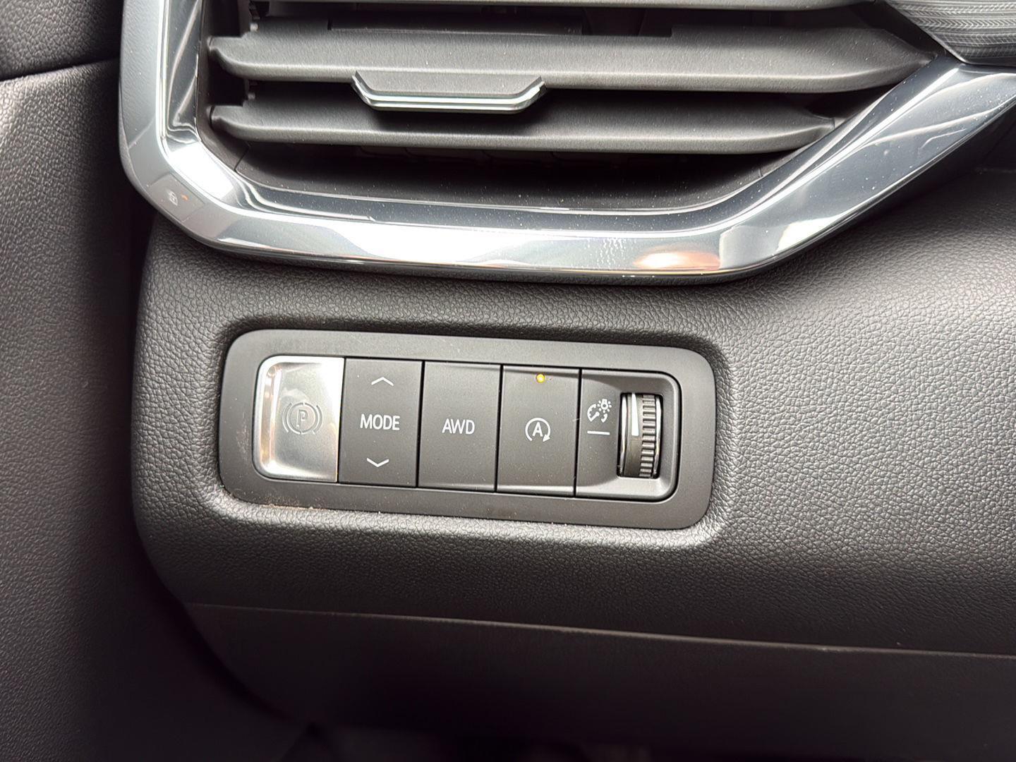 2026 GMC Acadia Elevation - Photo 34