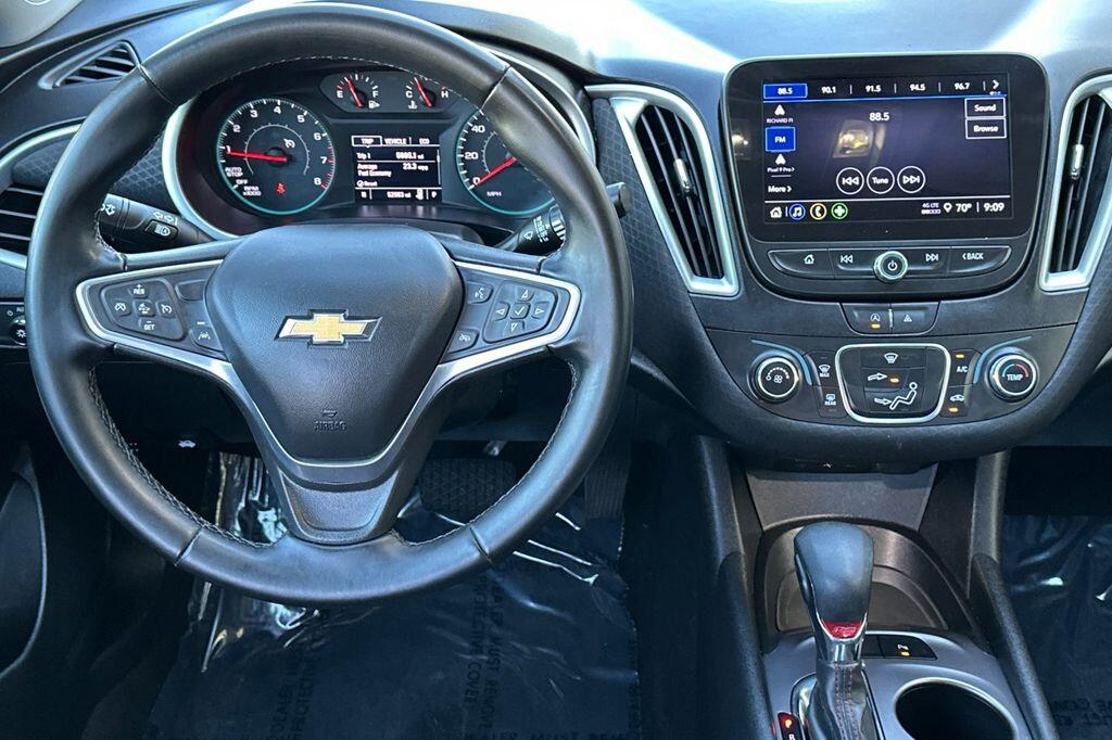 2023 Chevrolet Malibu RS - Photo 14