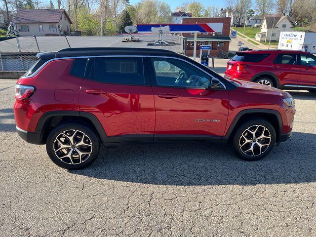 2025 Jeep Compass Limited - Photo 9