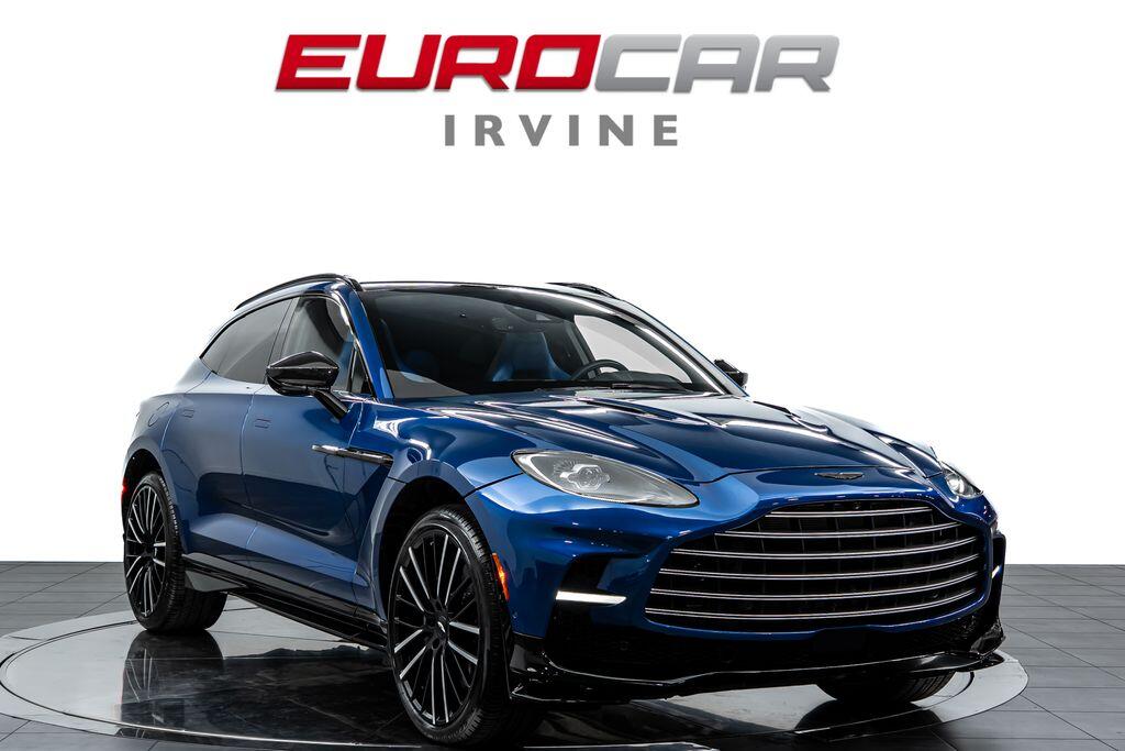 2023 Aston Martin DBX 707 *HUGE CARBON OPTIONS * TRI-COLOR INTERIOR*Image 7