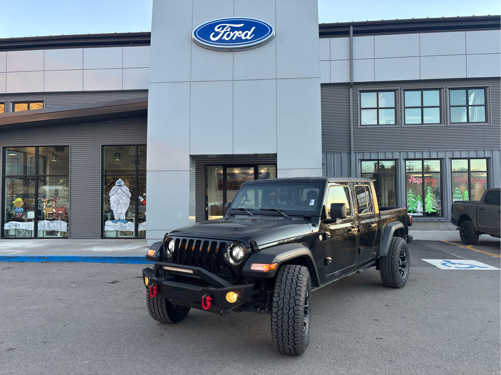 2020 Jeep Gladiator Sport S's photo