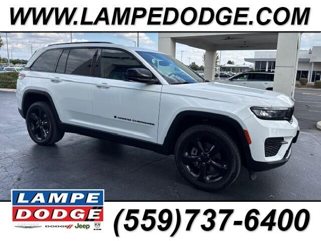 2023 Jeep Grand Cherokee Altitude's photo