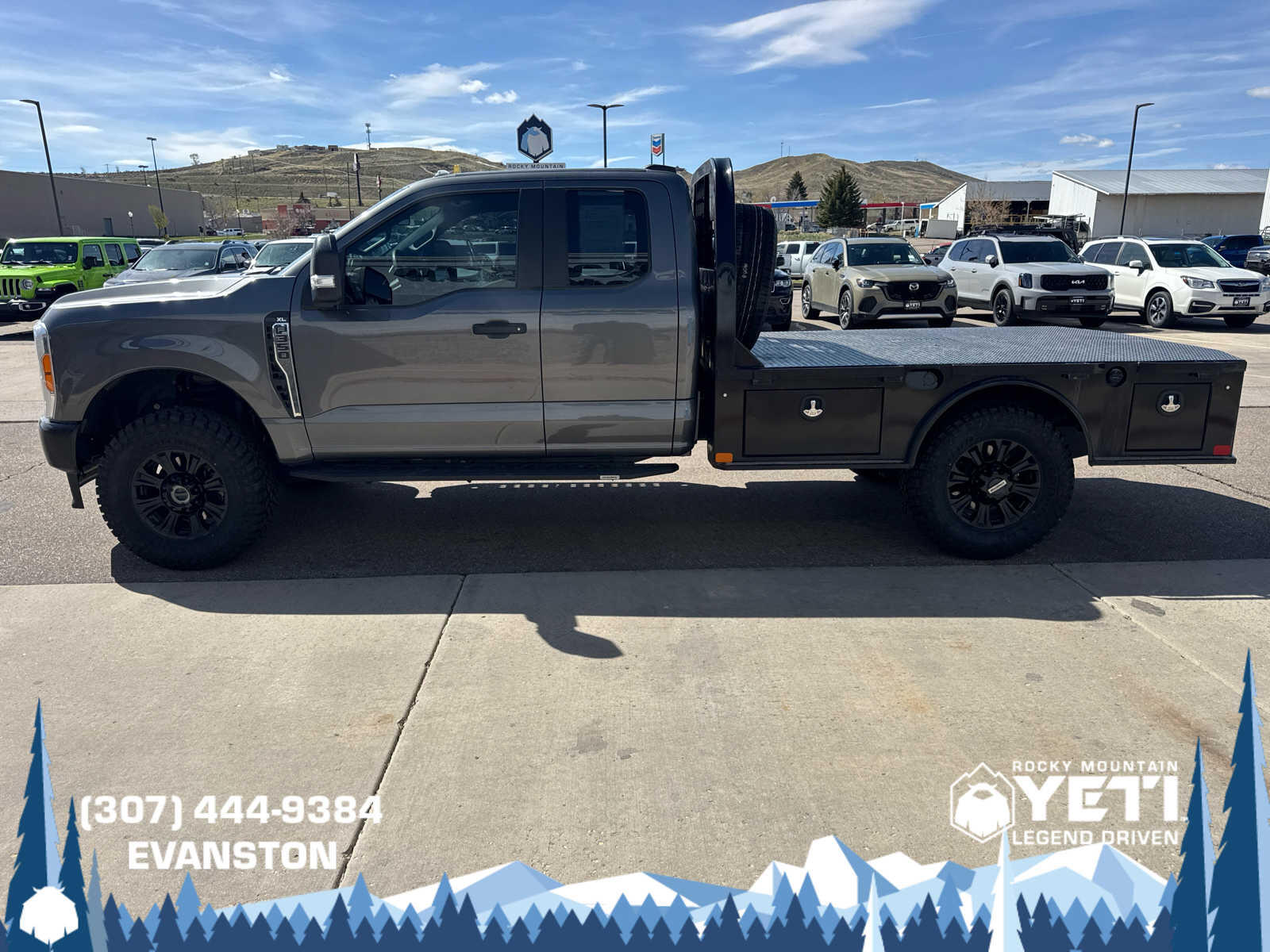 2023 Ford F-350 Super Duty Chassis Cab XL - Photo 6