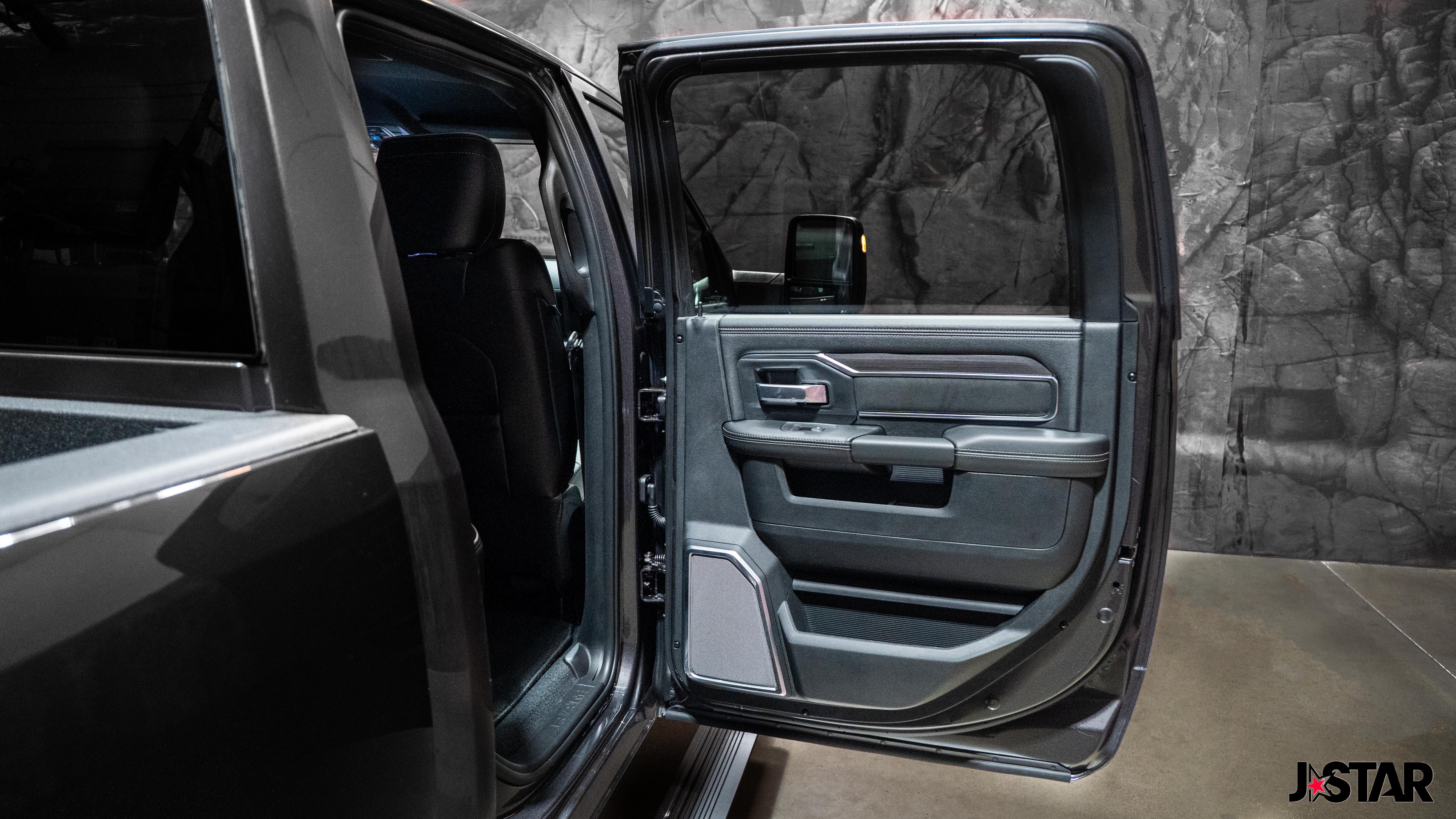 2025 RAM 2500 Laramie - Photo 16
