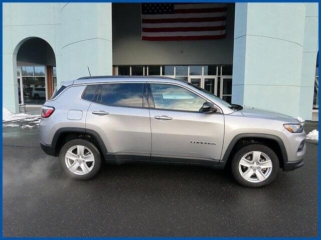Certified 2022 Jeep Compass Latitude with VIN 3C4NJDBB1NT123647 for sale in New Britain, CT