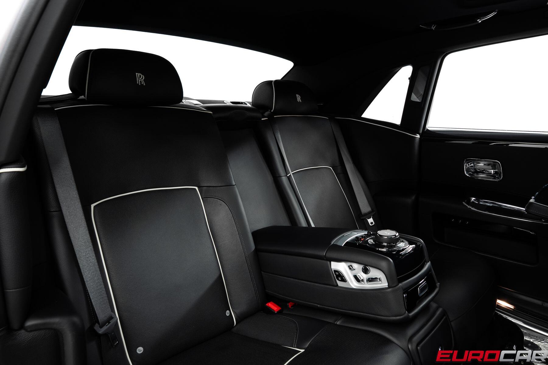 2014 Rolls-Royce Ghost *REAR THEATER * INDIVIDUAL SEAT CONFIGURATION*Image 39