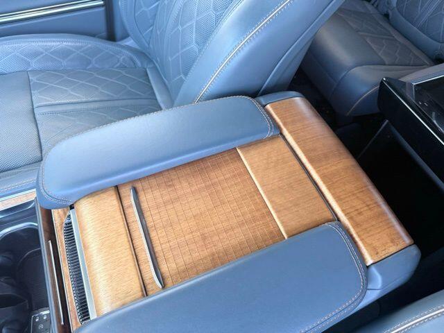 2022 Jeep Grand Wagoneer Series III - Photo 31