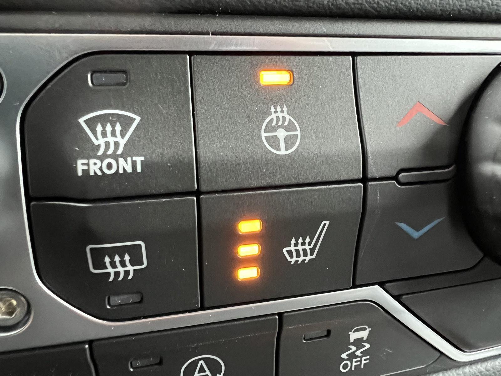 2026 Jeep Wrangler 4-Door Sahara - Photo 33