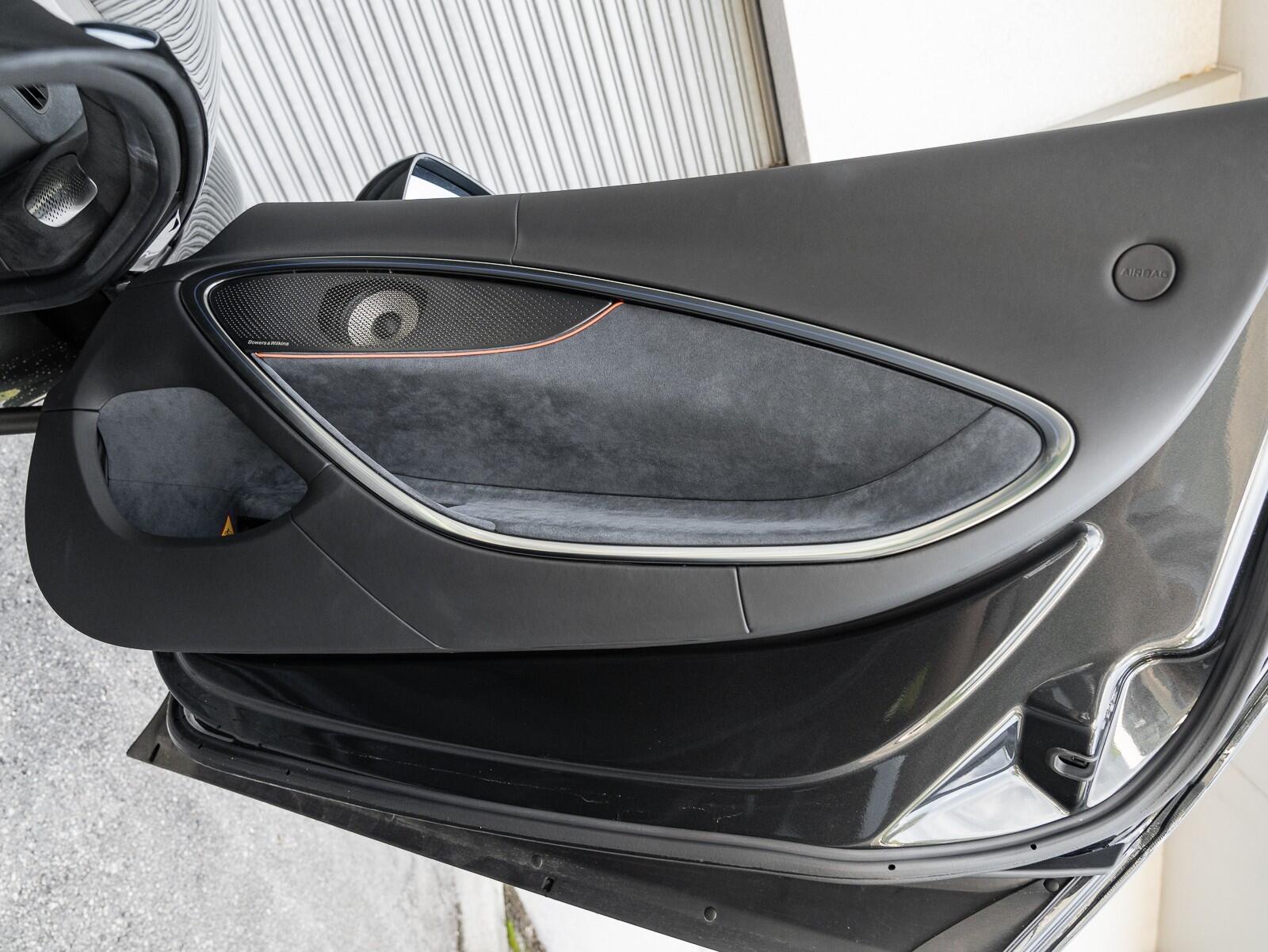 Used 2025 McLaren Artura 