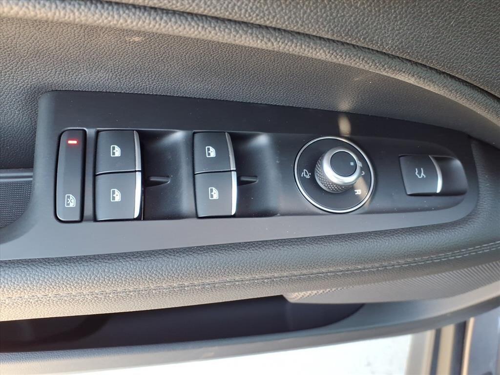 2026 Alfa Romeo Stelvio Base - Photo 17