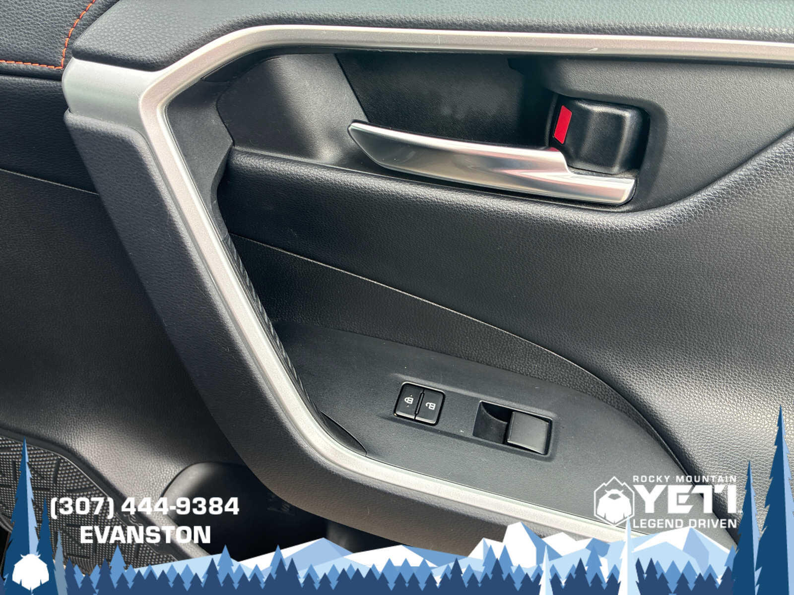 2020 Toyota RAV4 Adventure - Photo 28