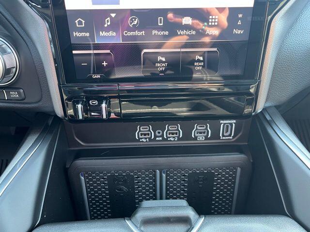 2026 RAM 1500 Laramie - Photo 33