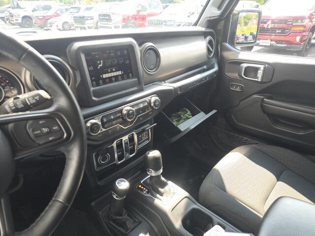 View 25