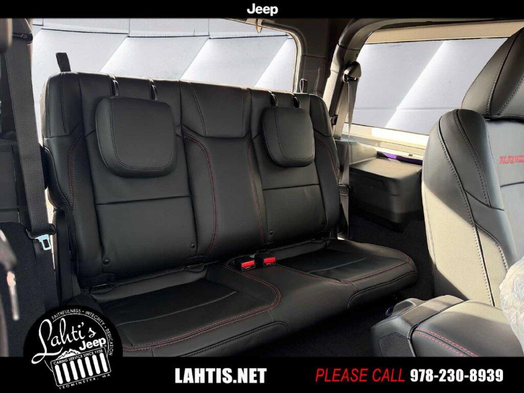 2026 Jeep Wrangler 2-Door Rubicon X - Photo 11
