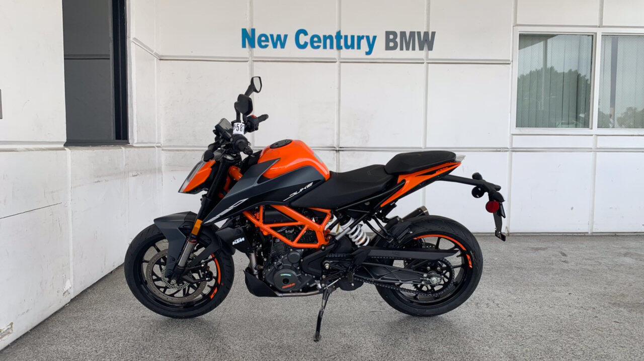 2023 KTM 390 DUKE