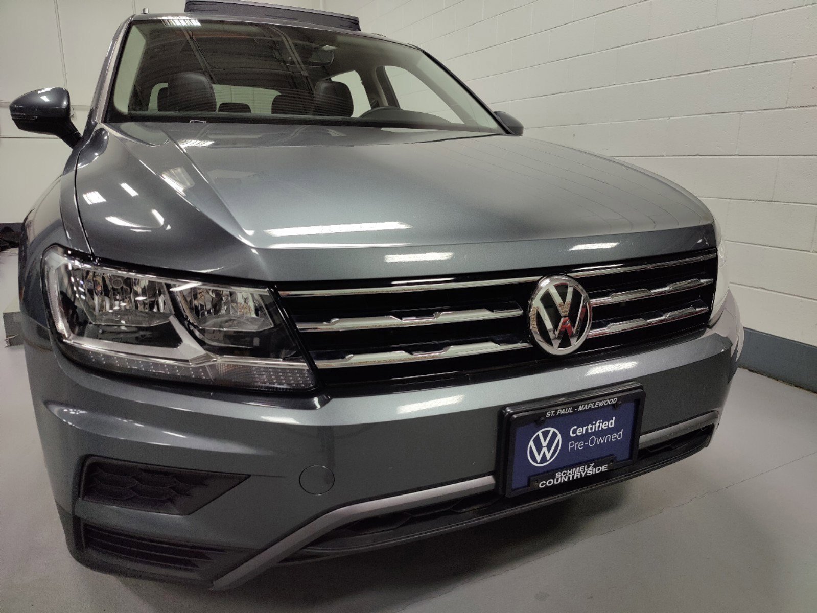 Used 2021 Volkswagen Tiguan SE with VIN 3VV2B7AX1MM048294 for sale in Maplewood, Minnesota