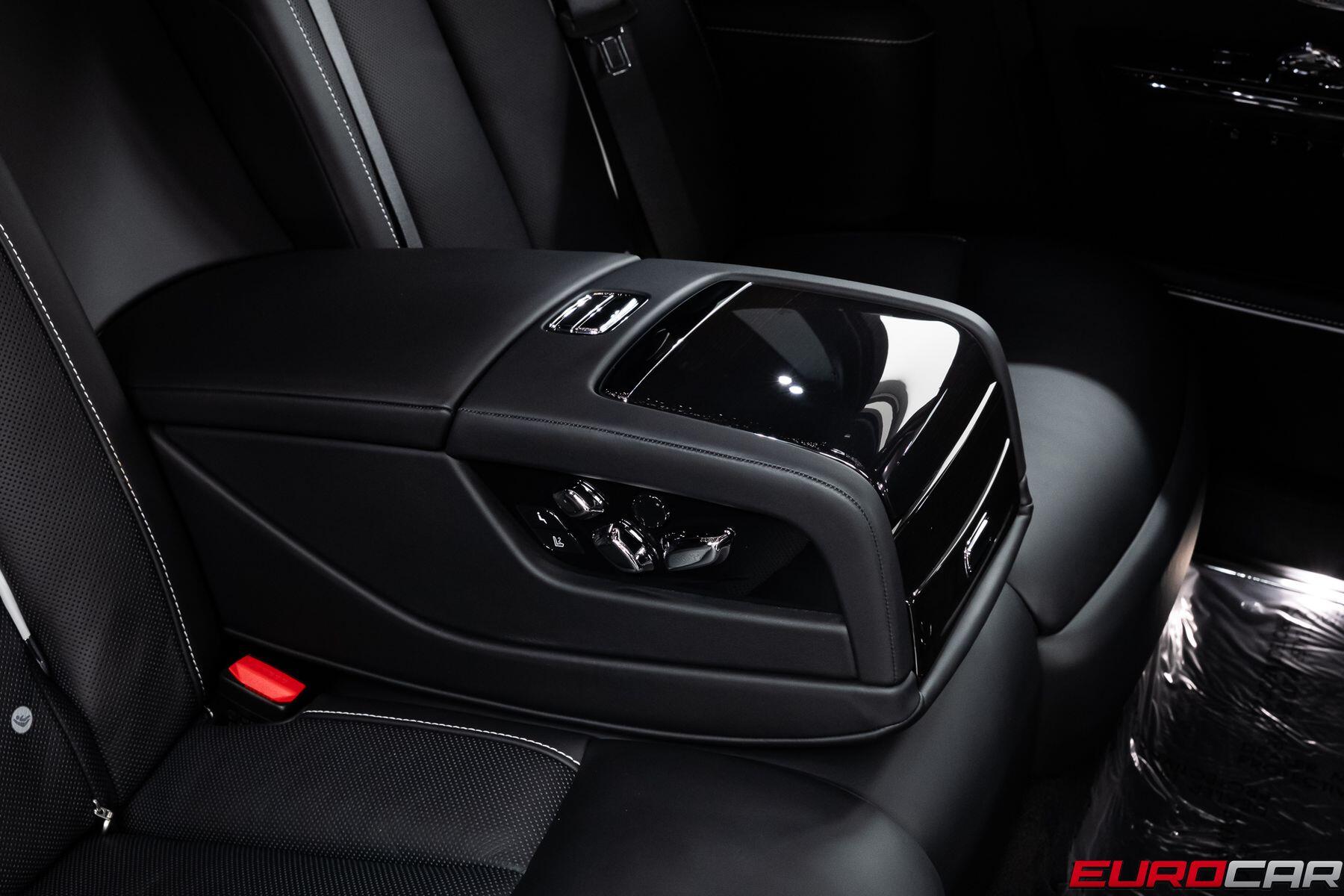 2024 Rolls-Royce Phantom *IMMERSIVE SEATING * REAR THEATER*Image 41