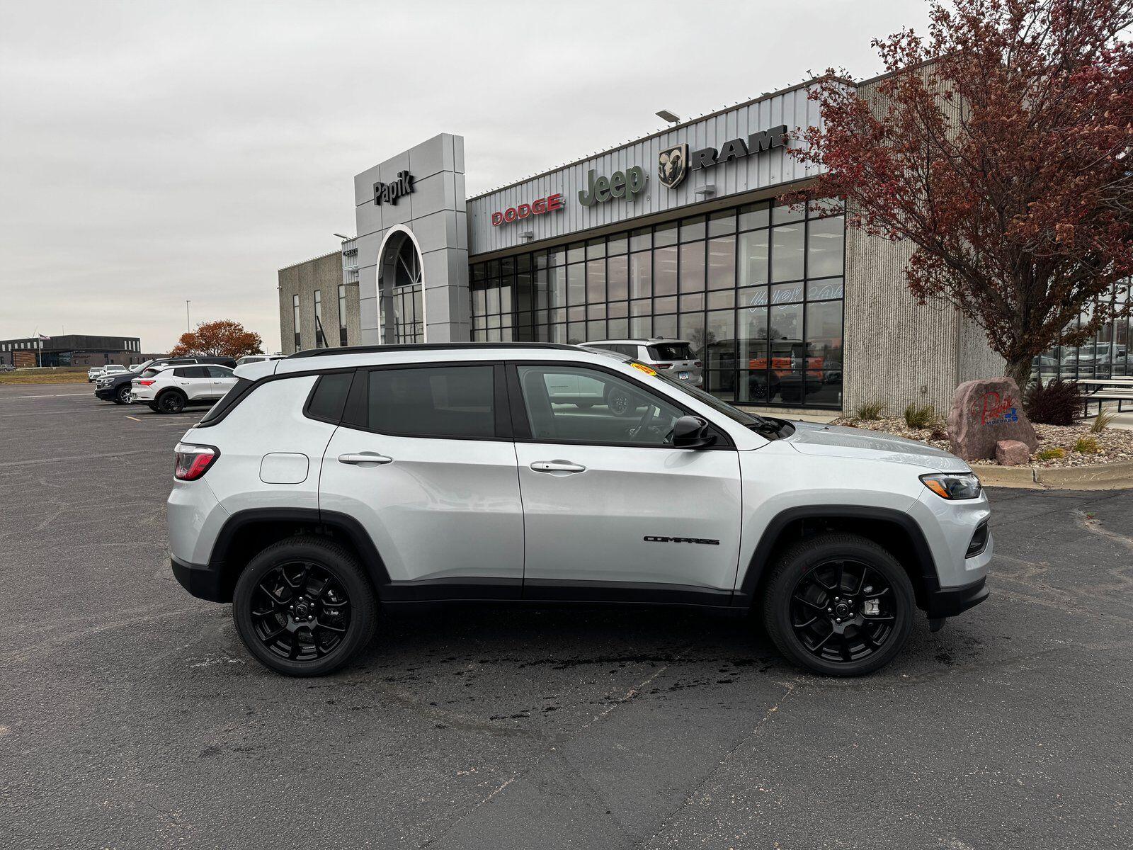 2026 Jeep Compass Altitude 4X4's photo