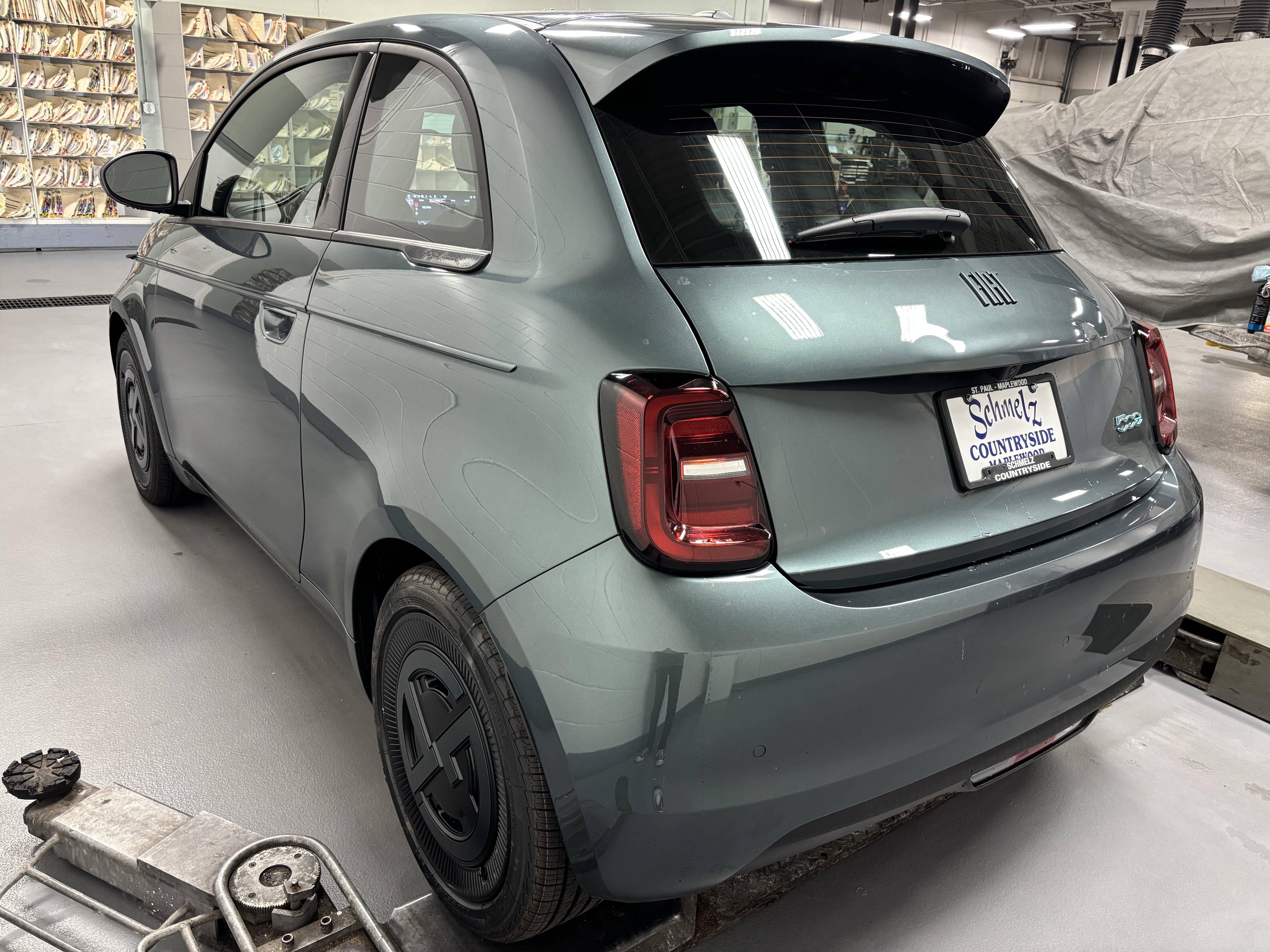 2025 FIAT 500e Base - Photo 6