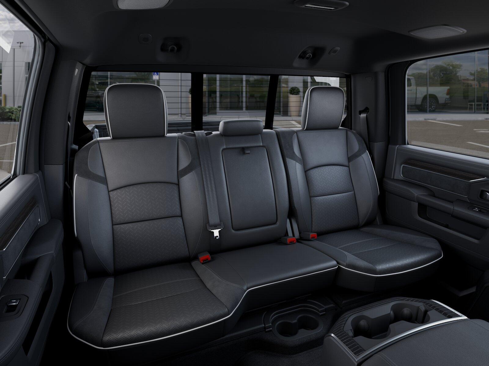 2025 RAM 2500 Laramie - Photo 31