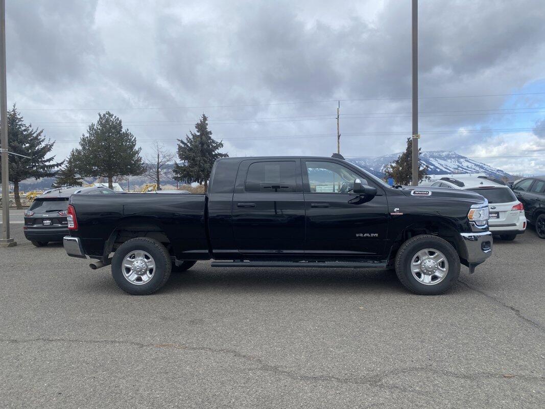 Used 2022 RAM Ram 3500 Pickup Big Horn with VIN 3C63R3LL4NG401880 for sale in Island City, OR