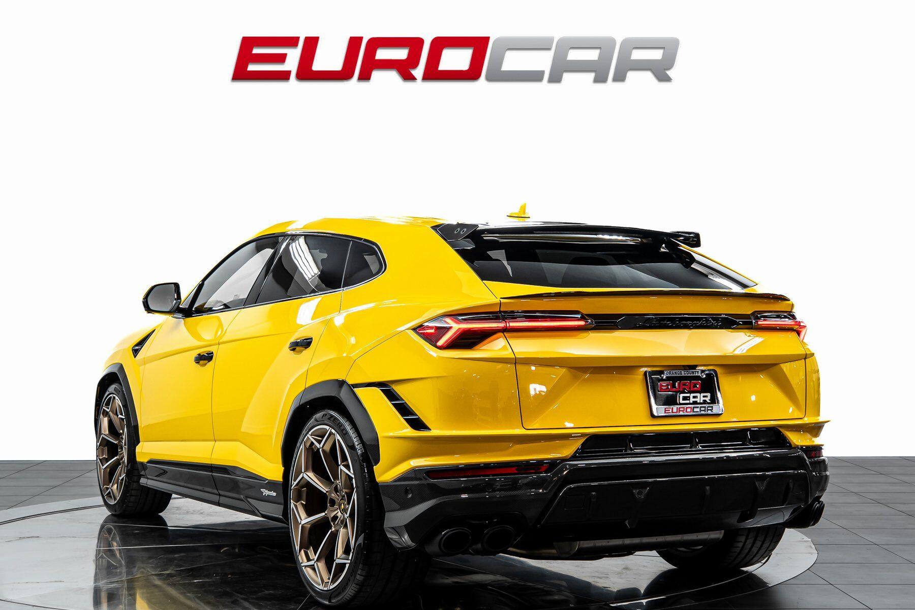 2024 Lamborghini Urus Performante *HUGE CARBON OPTIONS * SUNROOF*Image 3