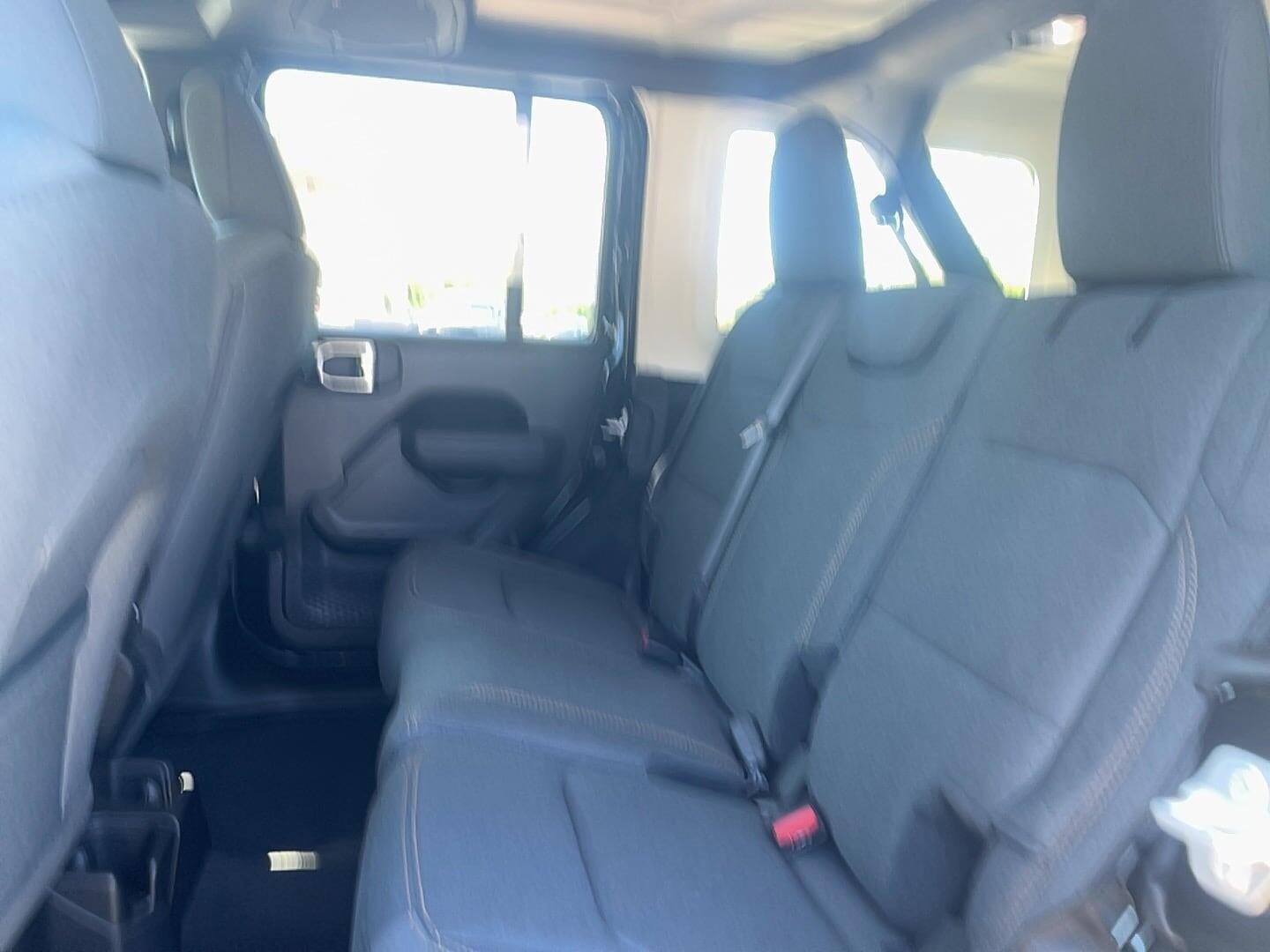 2025 Jeep Wrangler 4-Door Sport S - Photo 15