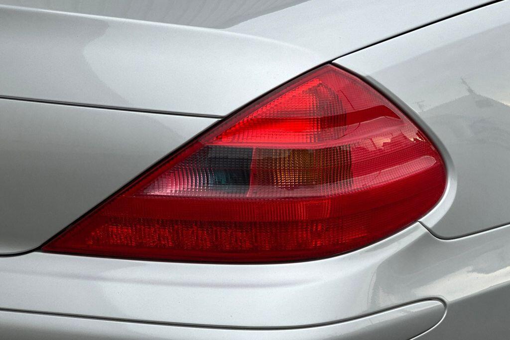 2005 Mercedes-Benz SL-Class SL500 - Photo 22
