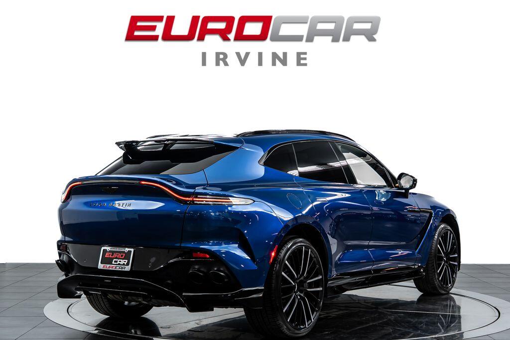 2023 Aston Martin DBX 707 *HUGE CARBON OPTIONS * TRI-COLOR INTERIOR*Image 5