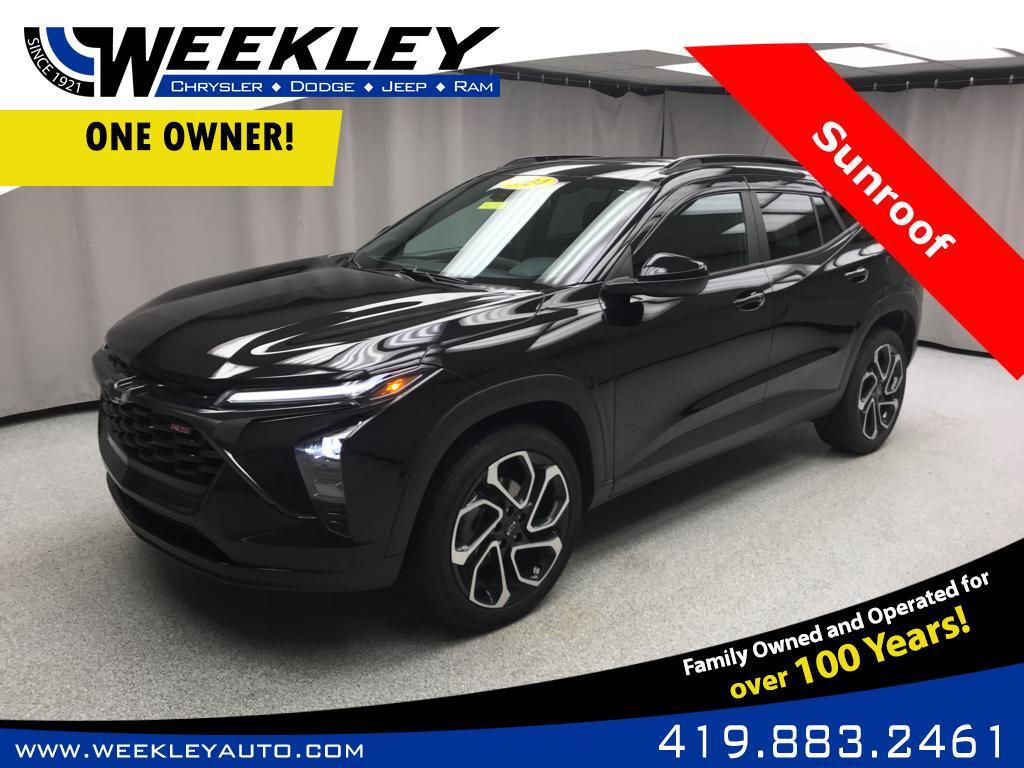 2024 Chevrolet Trax RS's photo