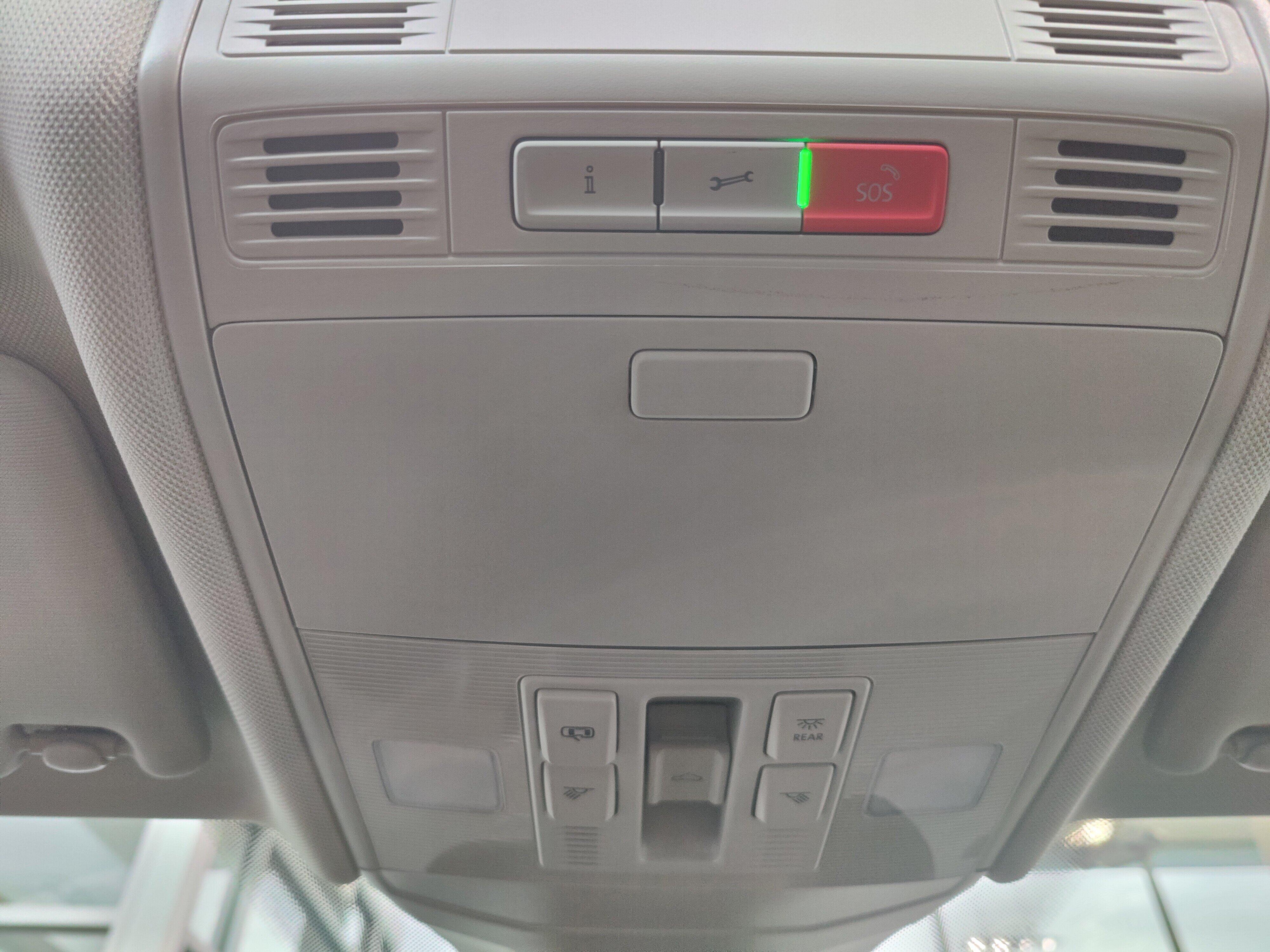 2026 Volkswagen Jetta SEL - Photo 22
