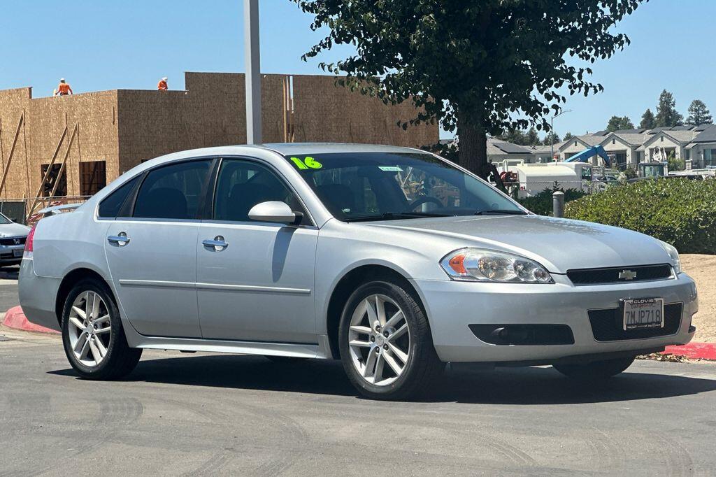 Used 2016 Chevrolet Impala Limited 1LZ with VIN 2G1WC5E34G1108484 for sale in Clovis, CA