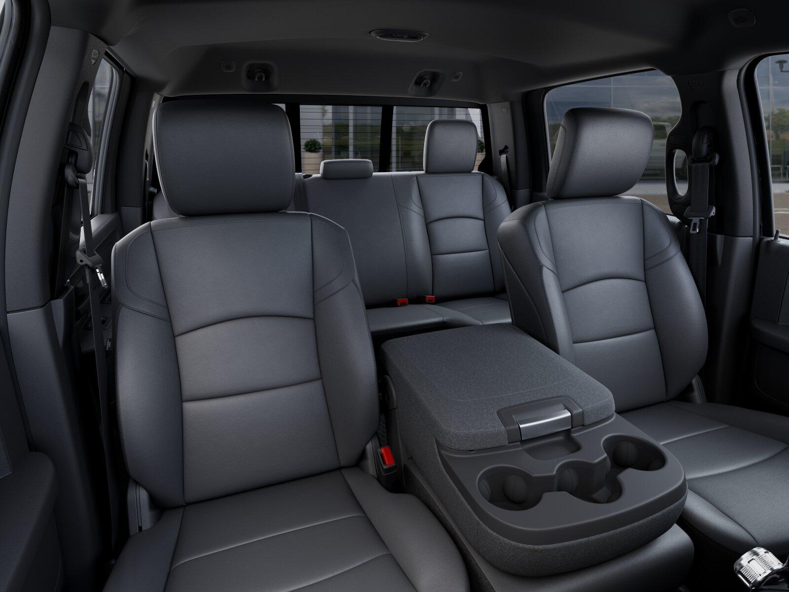 2025 RAM 3500 Chassis Tradesman - Photo 26