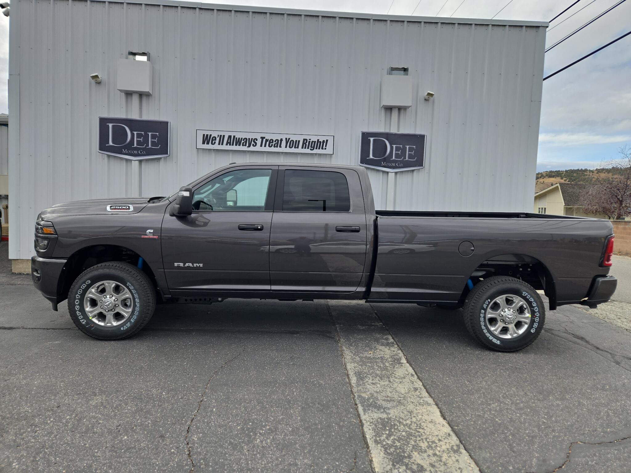 2027 RAM 2500 2500 Big Horn Crew Cab 4x4 8' Box