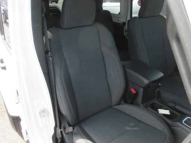 2025 Jeep Wrangler 4-Door Sahara - Photo 24