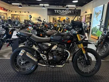 2026 Triumph Scrambler 400 XC