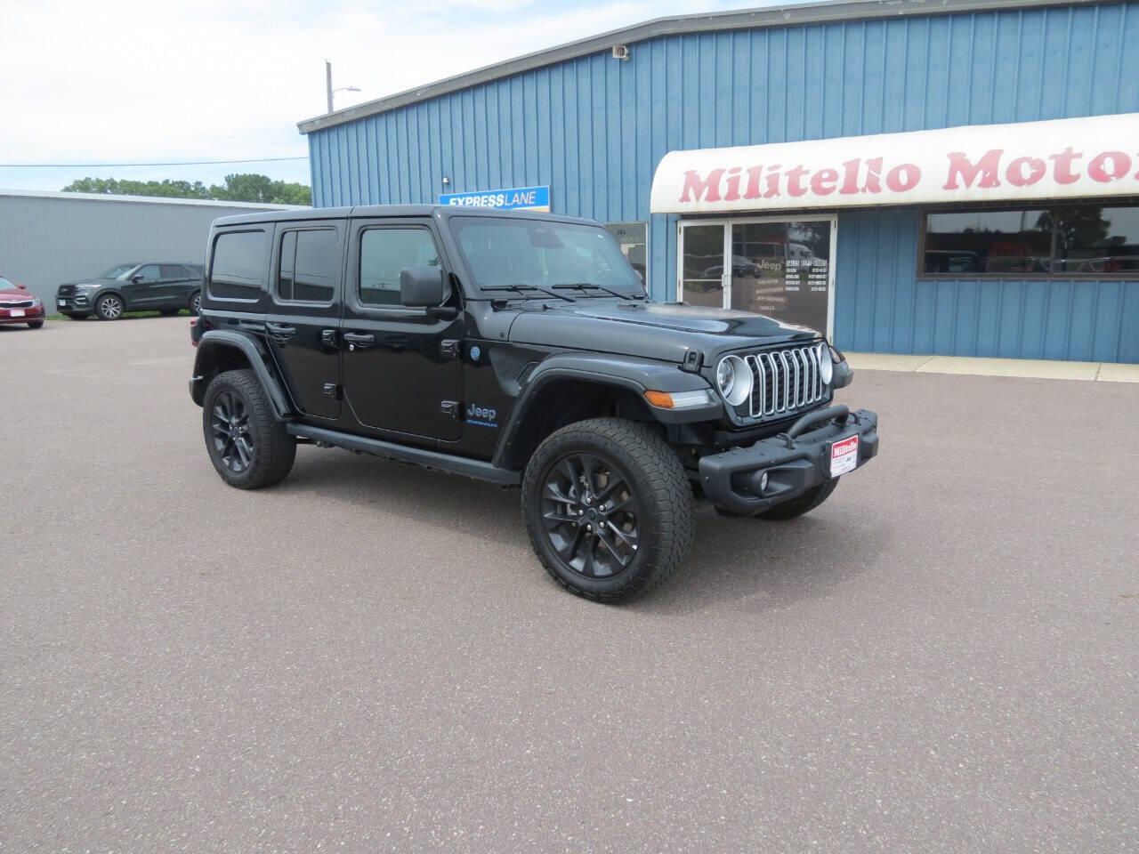 Used 2025 Jeep Wrangler 4xe Backcountry 4XE with VIN 1C4RJXP64SW590419 for sale in Fairmont, Minnesota