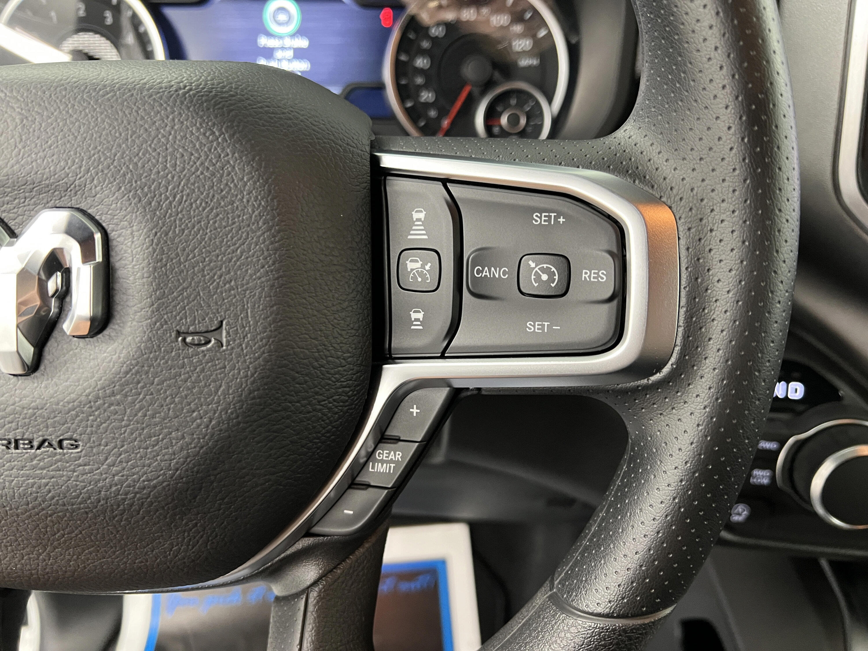 2026 RAM 1500 Express - Photo 23