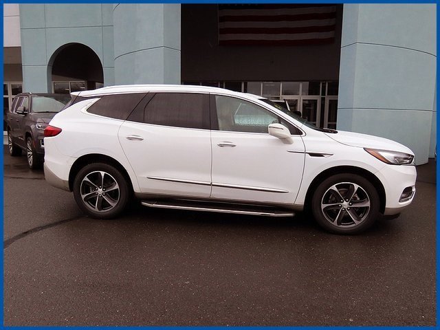 Used 2020 Buick Enclave Essence with VIN 5GAEVAKW2LJ322363 for sale in New Britain, CT