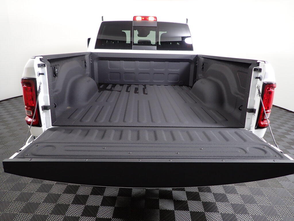 2026 RAM 2500 Tradesman/Black Express - Photo 16