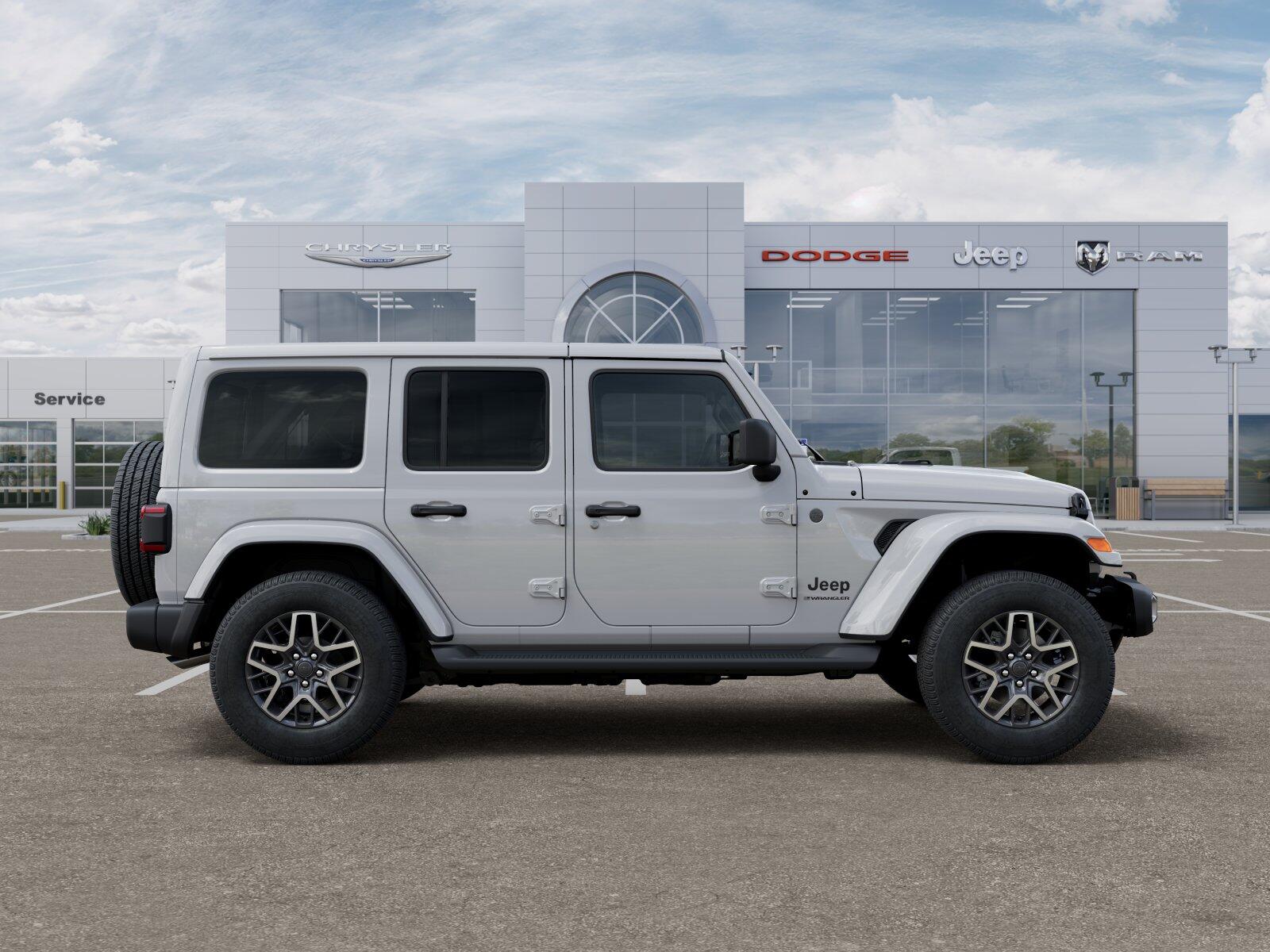2025 Jeep Wrangler 4-Door Sahara - Photo 43
