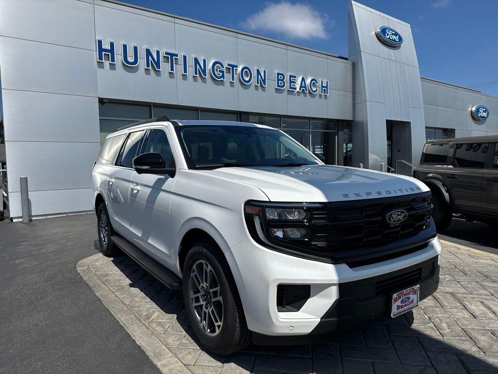 2026 Ford Expedition Max Active