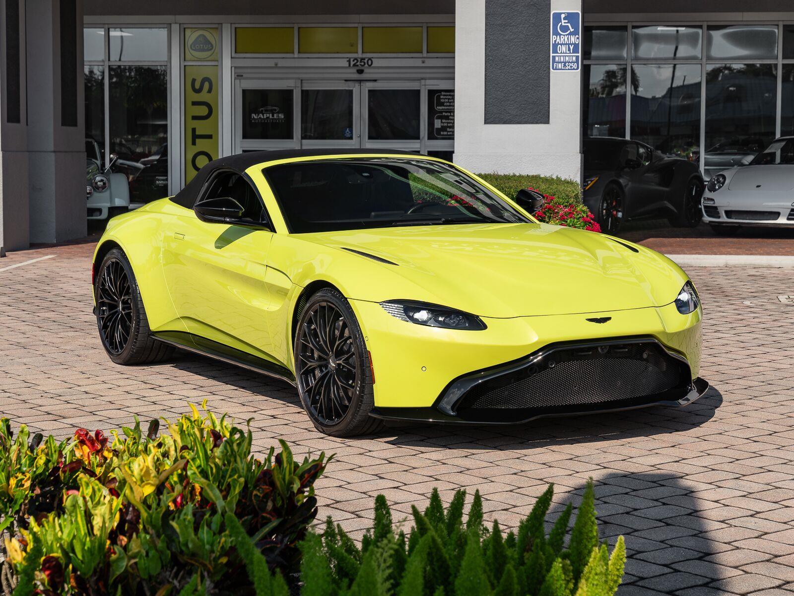 Used 2023 Aston Martin Vantage 