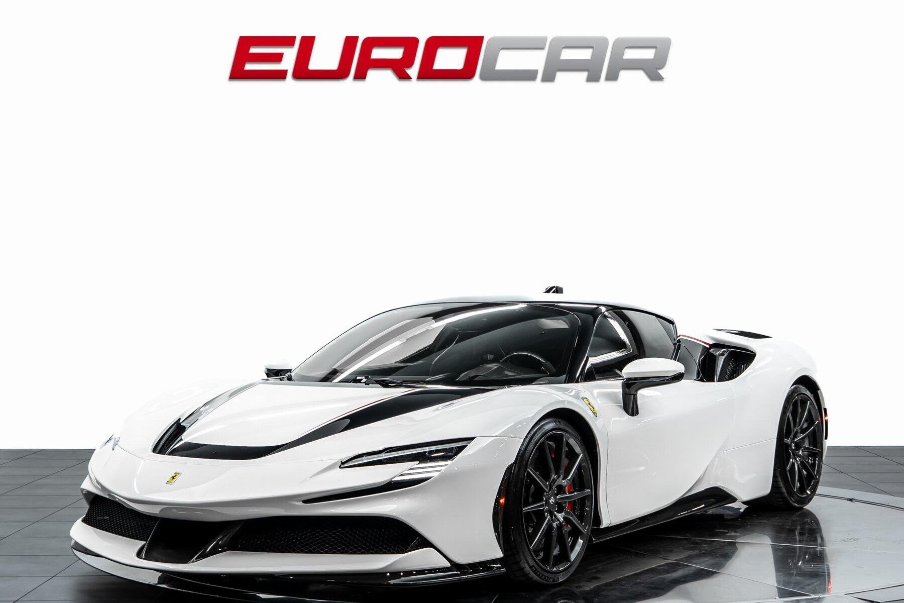 2021 Ferrari SF90 Base's photo